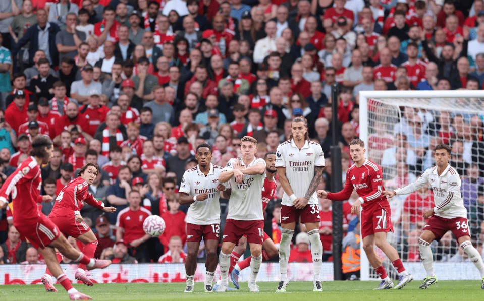 图片报：努贝尔能否留在斯图加特和他是否会大降薪有很大关系