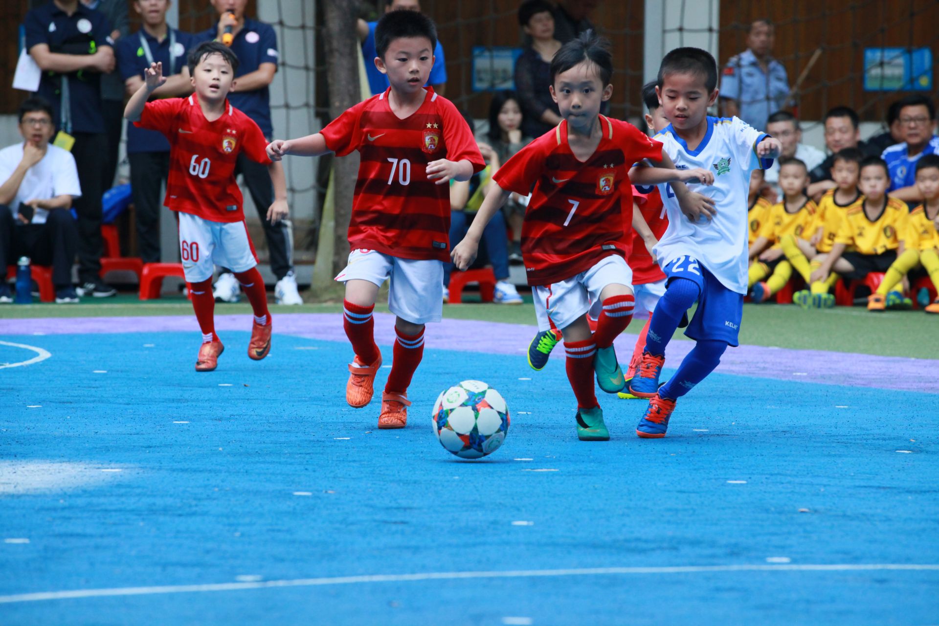 马尔基尼奥斯：巴西阵容依然很强，想和内马尔一起参加世界杯