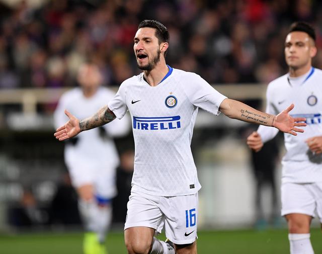 梅开二度，弗格森成为第3位代表意大利球队欧战进球的爱尔兰人（独中两元，弗格森跻身为意大利俱乐部在欧战破门的第三位爱尔兰球员）