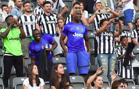 吉迪空砍28+11+11，生涯23次三双追平埃尔金·贝勒