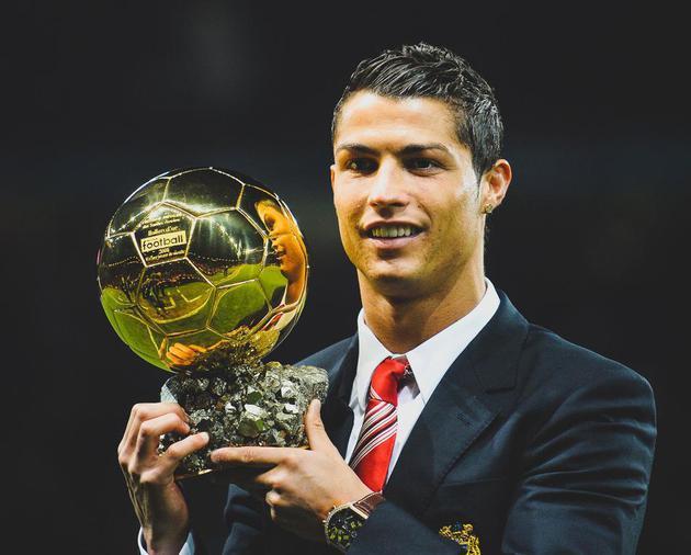 本轮亚冠精英观众人数：成都27836人居首，申花第4，海港第5