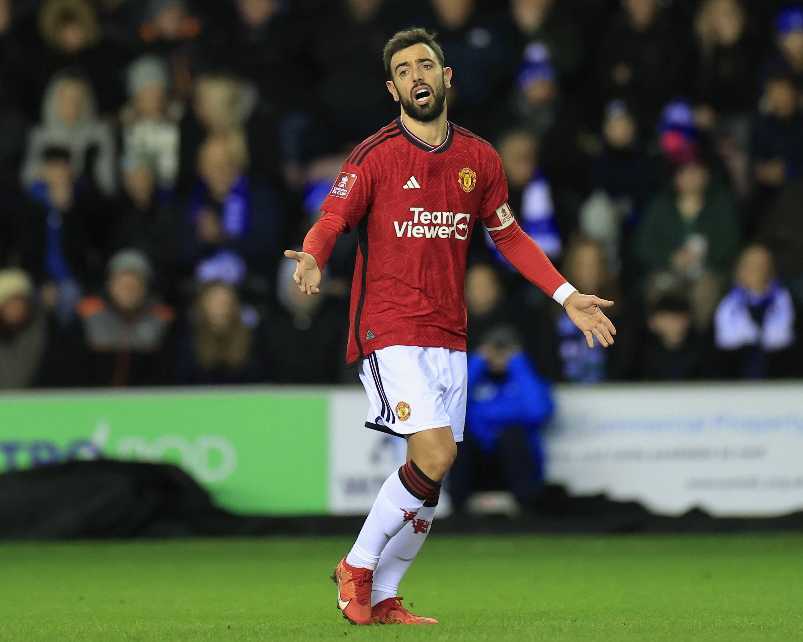 王博豪：那次射门机会我应该打上角；欧洲联赛对我锻炼大