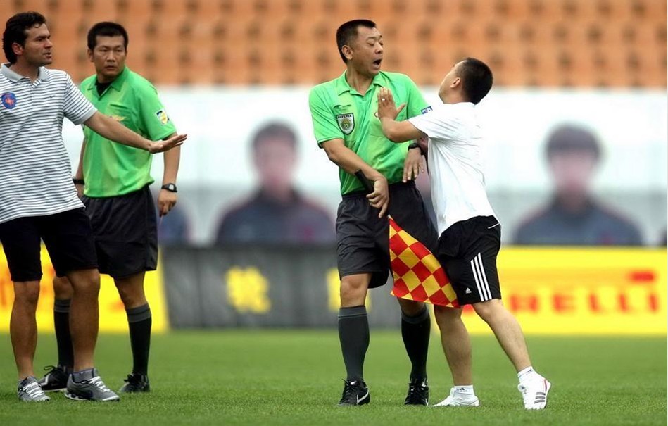 斯洛伐克主帅：意大利拿过六连胜却要去附加赛，这太荒谬了（斯洛伐克主帅不满：意大利六连胜仍要踢附加赛，太不合理了）