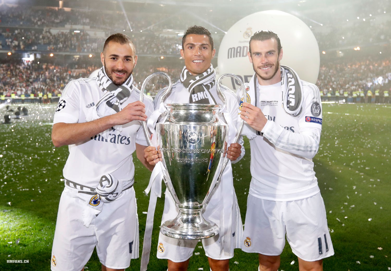 官方：赵博和王国明共同当选中超9／10月最佳守门员（中超9／10月最佳门将出炉：赵博与王国明并列当选）