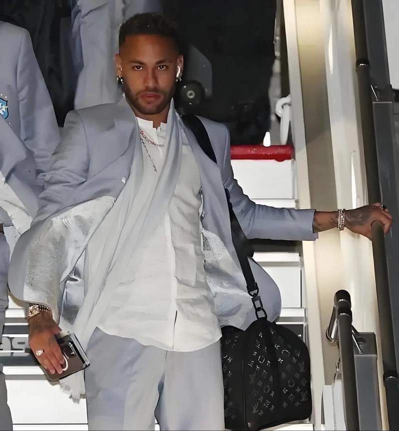 萨里：国米拥有意甲最强的阵容，全欧比他们更强的队寥寥无几